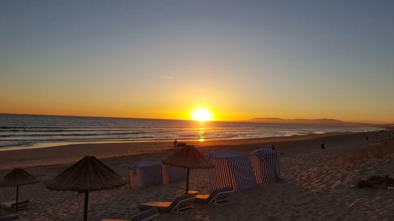 Ferienwohnung The View - Sea, Surf And Lisbon Costa da Caparica Exterior foto